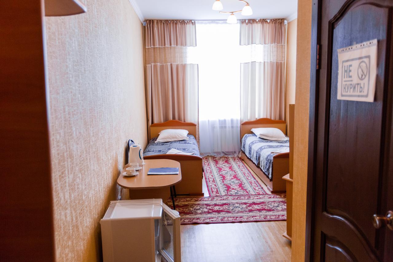 Hotel Altay Leninogorsk Exterior photo