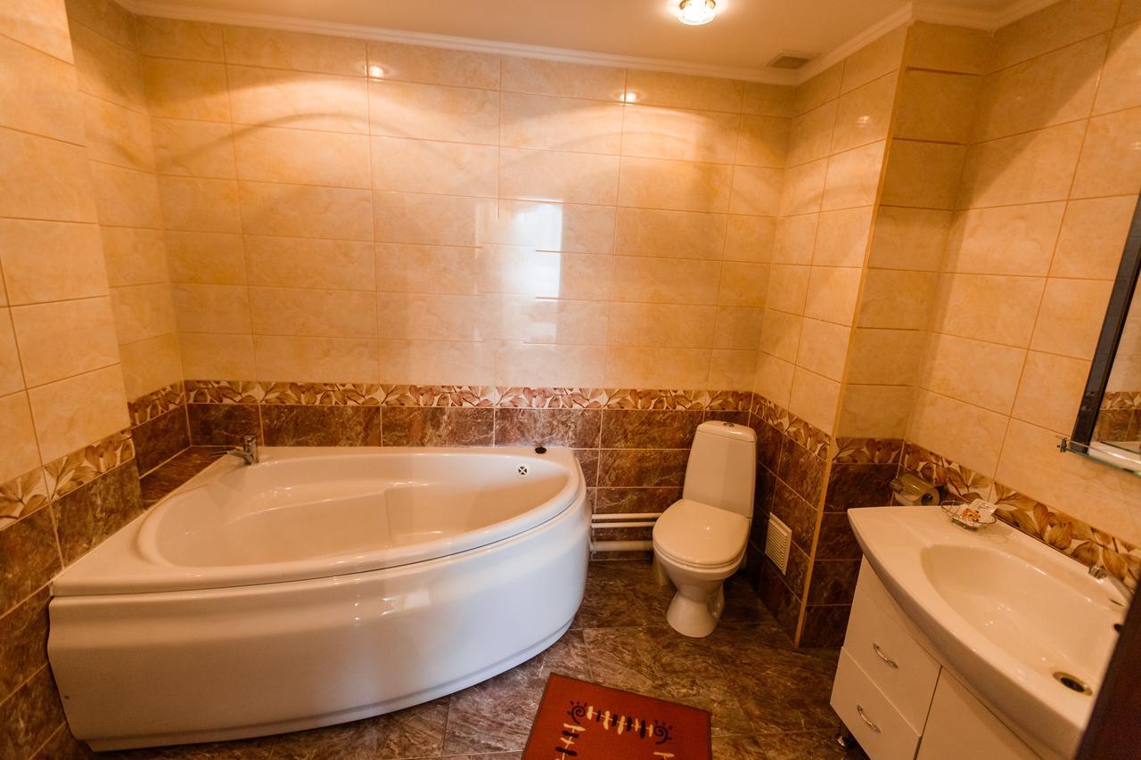 Hotel Altay Leninogorsk Exterior photo